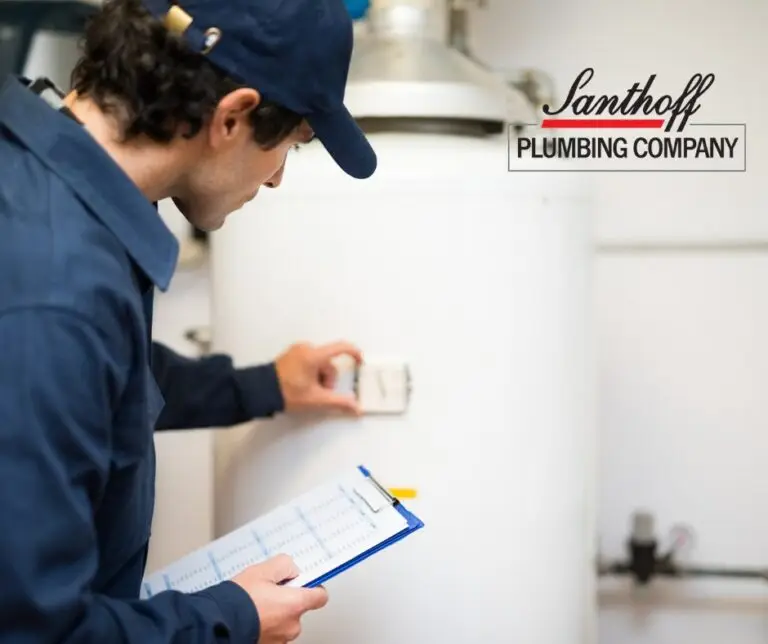 Plumber providing Houston water heater installation
