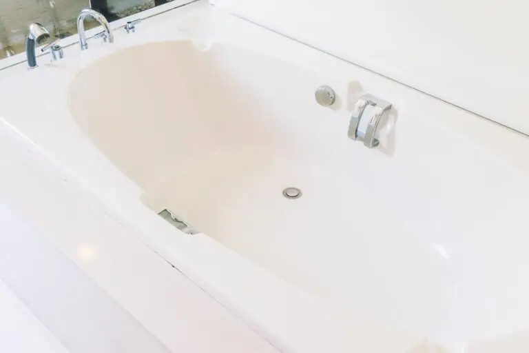 New bathtub for bathroom remodeling in Houston