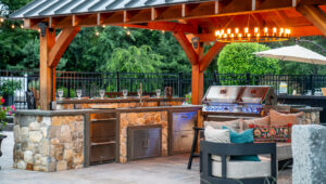 Outdoor kitchen plumbing allows you to elevate your outdoor space by adding a variety of useful appliances.